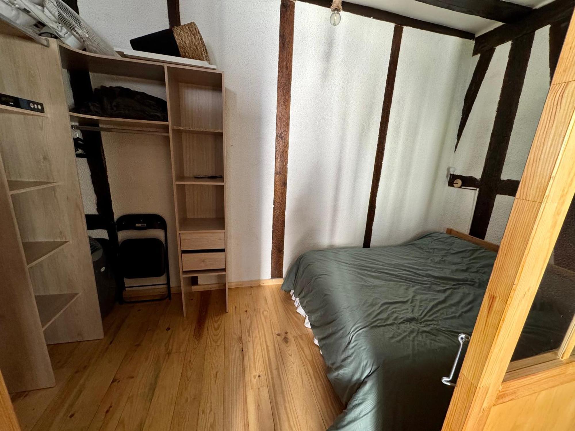 L Atypique De Bourbonnoux Apartment Bourges Bagian luar foto